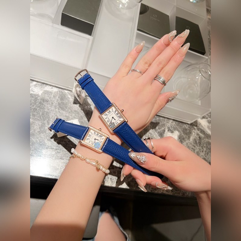 Cartier Tank Series Luxury Replica Watch Classic Design Precision Movement-4