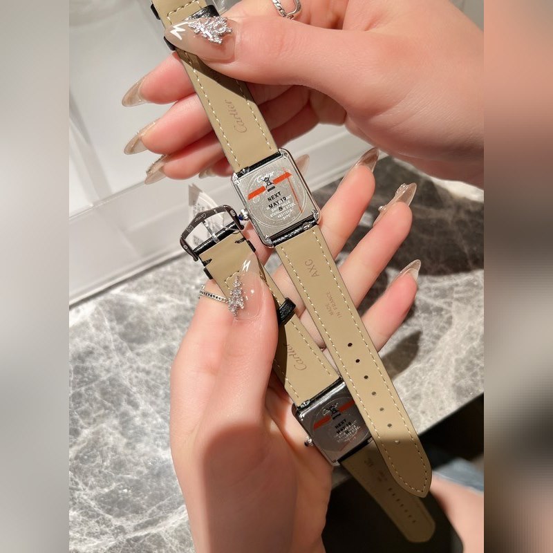 Cartier Tank Series Luxury Replica Watch Classic Design Precision Movement-6