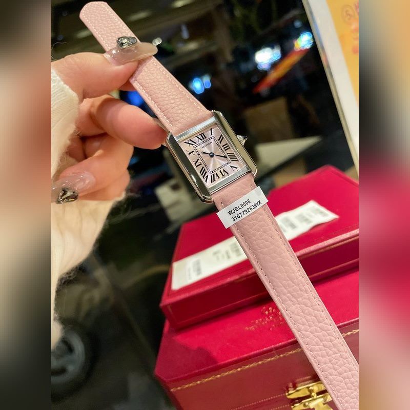 Cartier Tank Vintage Replica Watch Elegant TANK Series Timepiece-5