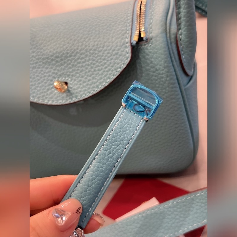 CARTIER Ballon Bleu 36mm Diamond Pearl Shell Replica Watch-8