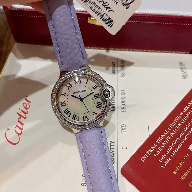 Cartier Ballon Bleu 33mm Replica Watch Luxury Timepiece Elegant Design-6