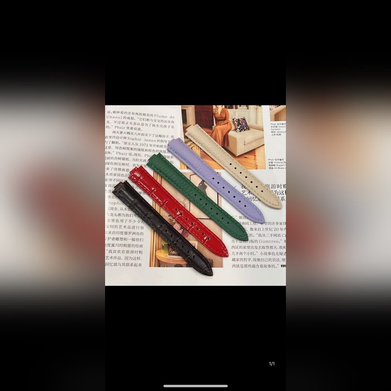 Cartier Ballon Bleu 33mm Replica Watch Luxury Timepiece Elegant Design-8