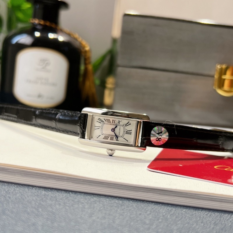 Cartier Tank AmEricaine Small Replica Watch Elegant Design&Quality-8
