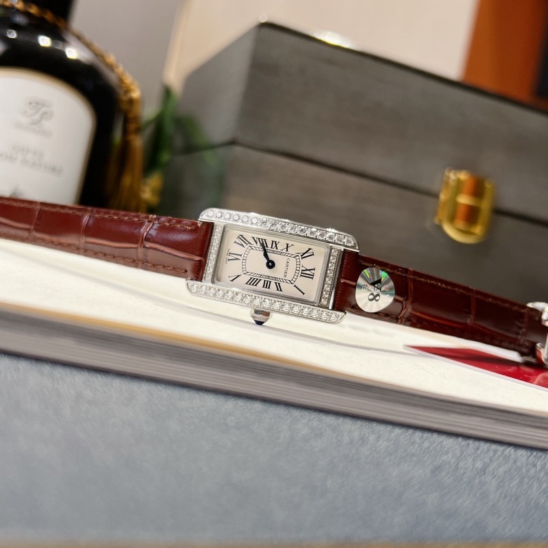 Cartier Tank AmEricaine Small Replica Watch Luxury Timepiece-3