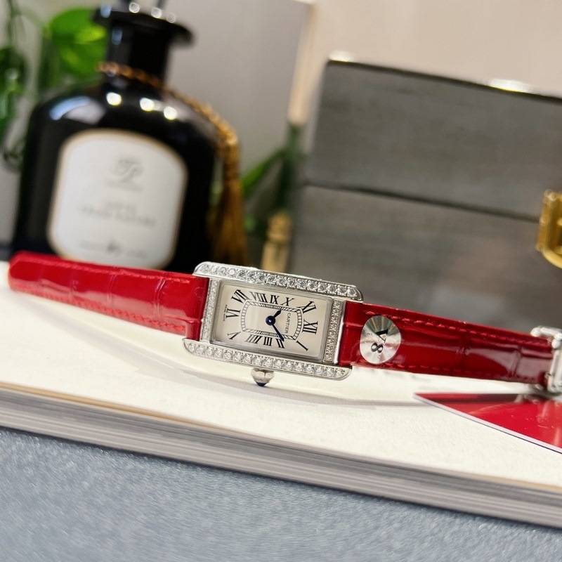 Cartier Tank AmEricaine Small Replica Watch Luxury Timepiece-5