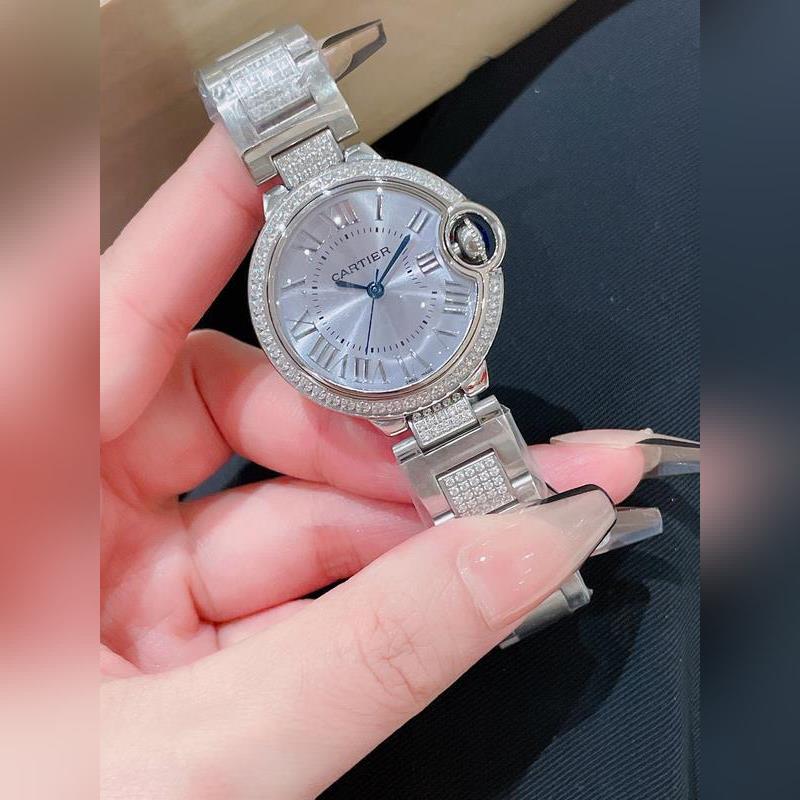 Cartier Ballon Bleu 33mm Quartz Replica Watch Sapphire Crystal Original Satin Buckle-4