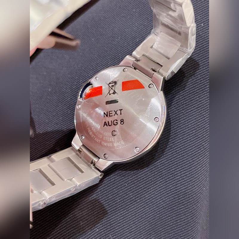 Cartier Ballon Bleu 33mm Quartz Replica Watch Sapphire Crystal Original Satin Buckle-5