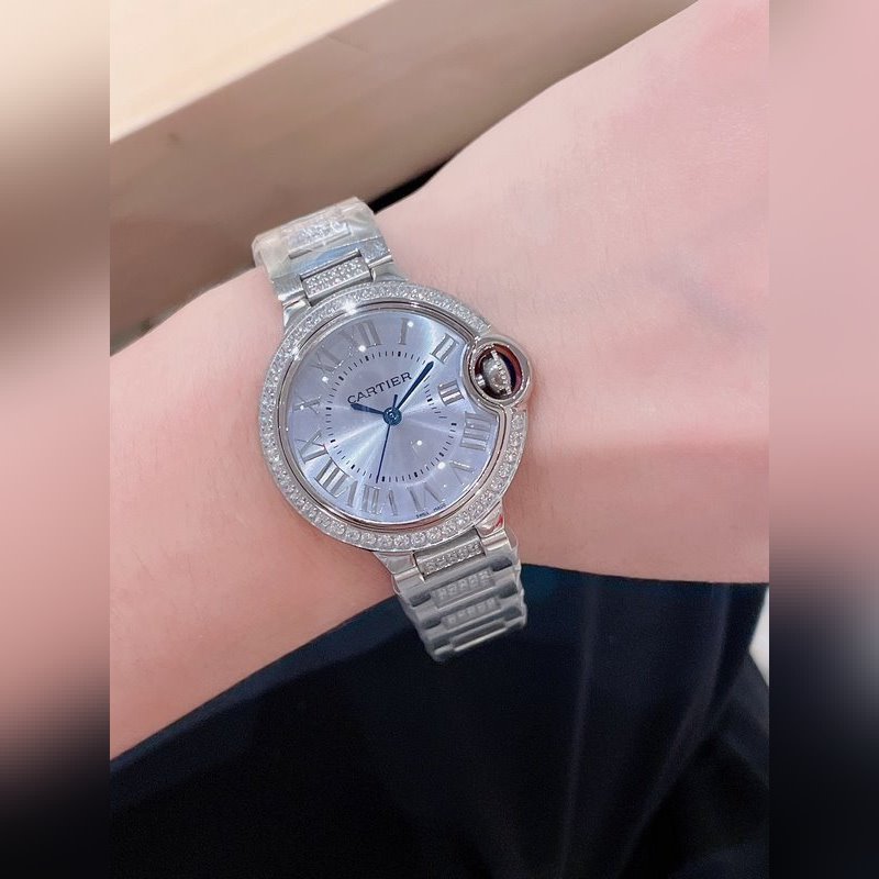Cartier Ballon Bleu 33mm Quartz Replica Watch Sapphire Crystal Original Satin Buckle-7