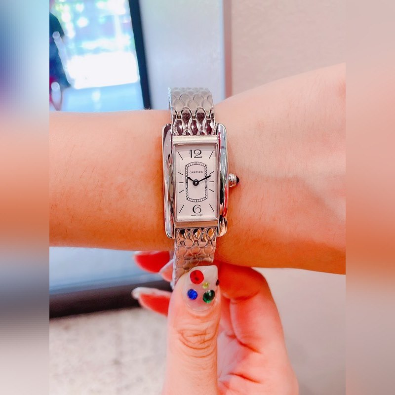 Cartier Tank AmEricaine Small Replica Watch Elegant Design Quality Craftsmanship-7