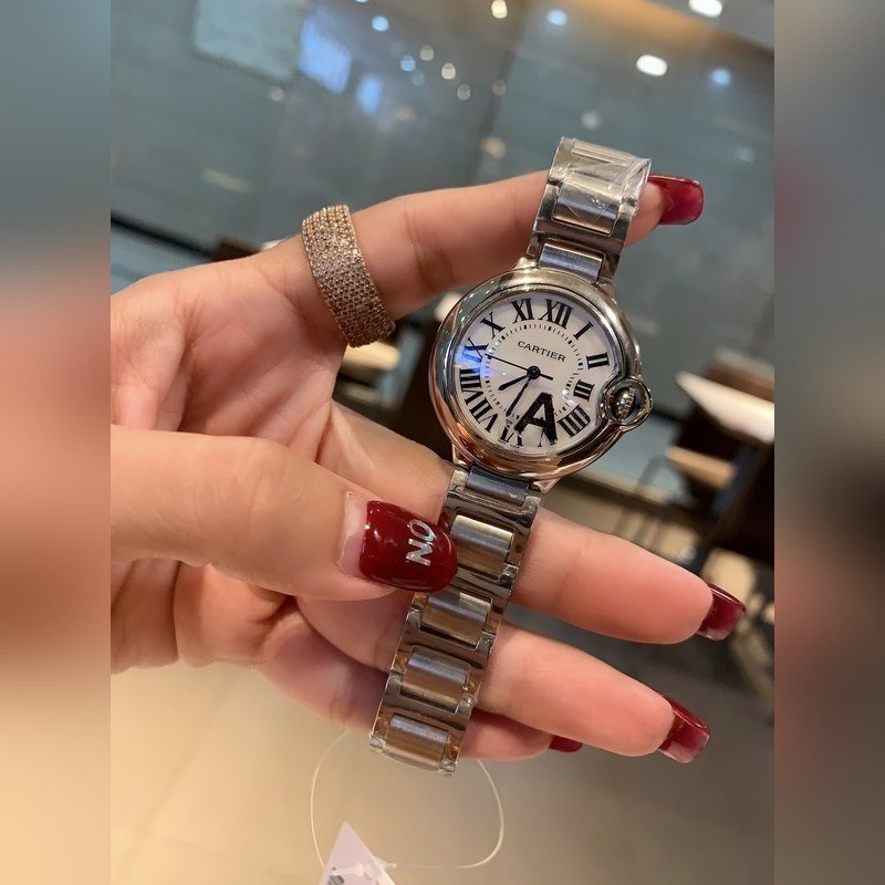 Cartier Ballon Bleu Classic Replica Watch Elegant Design and Quality Timepiece-2