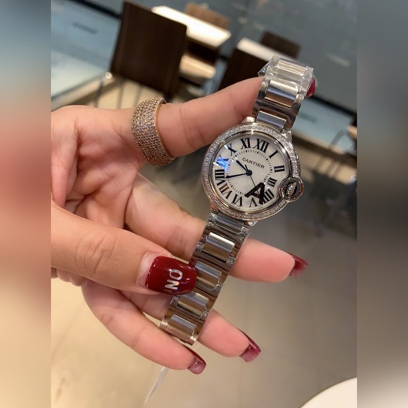 Cartier Ballon Bleu Classic Replica Watch Elegant Timepiece with Exquisite Quality-4