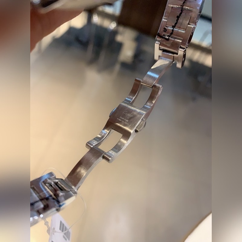 Cartier Ballon Bleu Classic Replica Watch Elegant Timepiece with Exquisite Quality-8