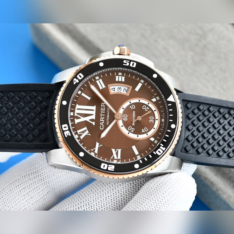 Cartier Calibre de Cartier Diver Replica Watch Premium Quality Timepiece-2