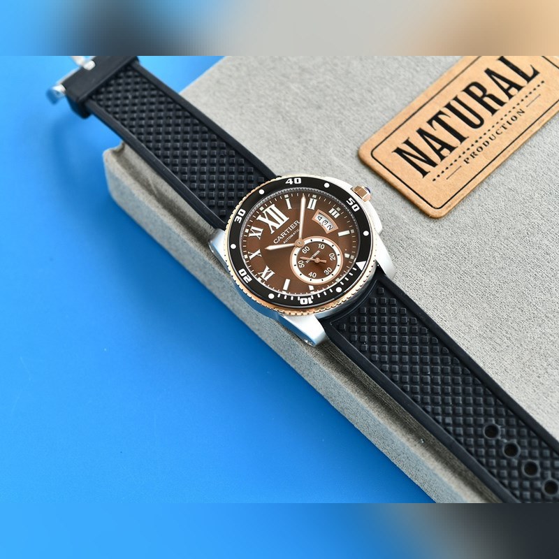 Cartier Calibre de Cartier Diver Replica Watch Premium Quality Timepiece-6