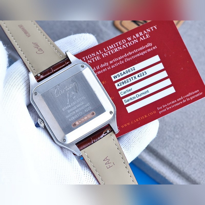 New Cartier Santos-Dumont Replica Watch Exquisite Design and Features-7