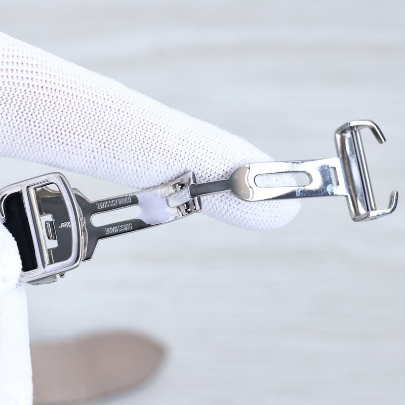 Cartier Calibre de Cartier Unique Design Two-Handed Timepiece-8