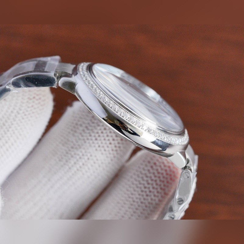 Cartier Ballon Bleu V12 Series Mechanical Quartz Replica Watch Code 745565xx3489-7