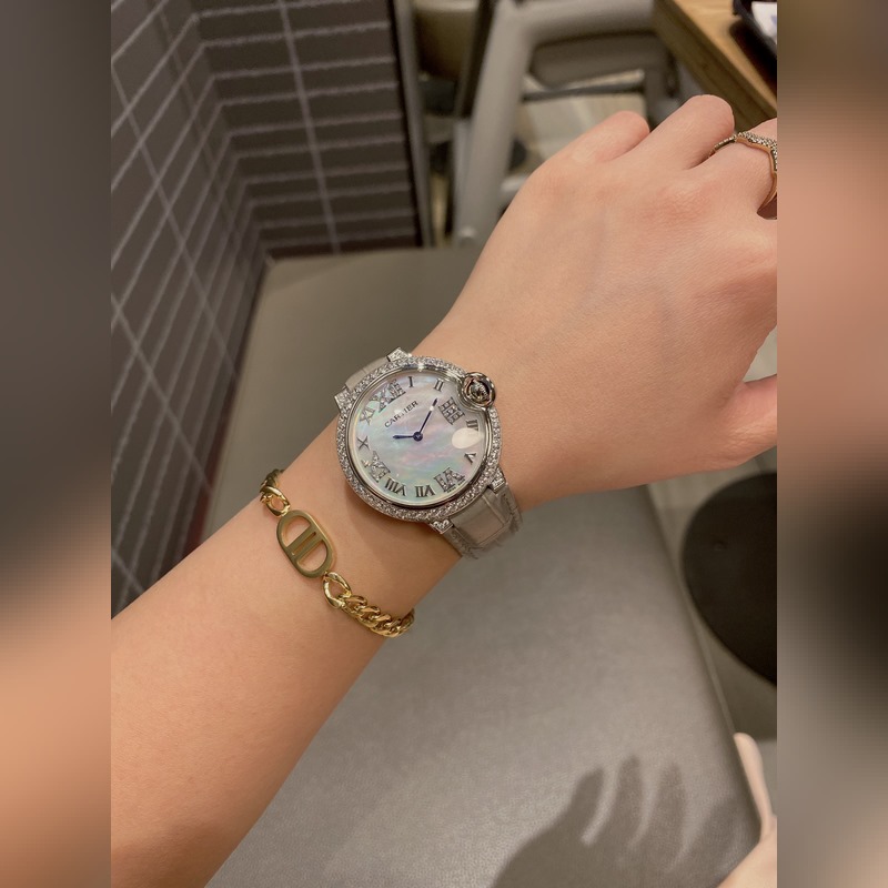 Cartier Ballon Bleu Two-Hand Mother of Pearl Dial Luxury Replica Watch-2