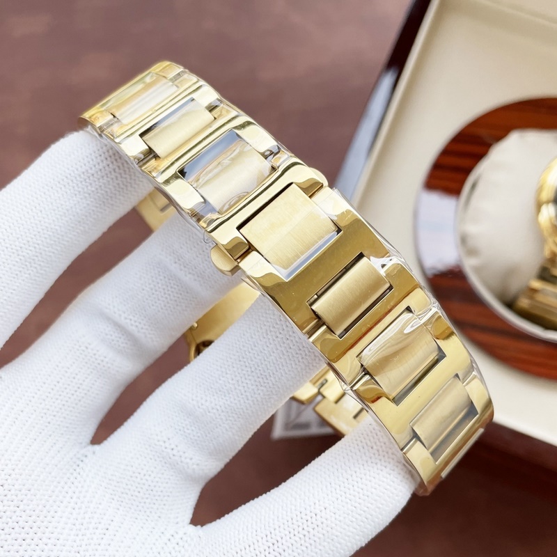 Cartier Ballon Bleu Series 30m Water Resistant Replica Watch-8