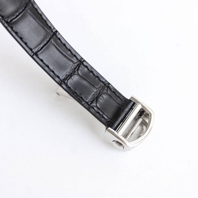 Cartier Santos Series Replica Watch Sapphire Crystal Anti-Reflective Feature-8