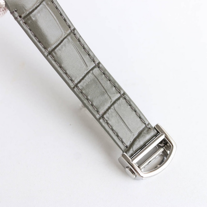 Cartier Santos Series Replica Watch Sapphire Glass Unique Design Premium Quality-8