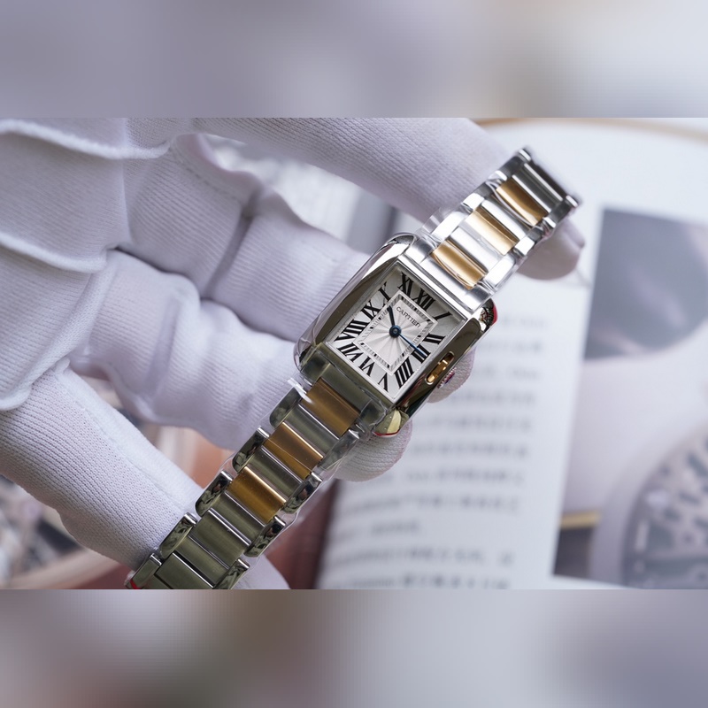 Cartier Tank Anglaise 18K Gold Replica Watch 5-Year Warranty-3