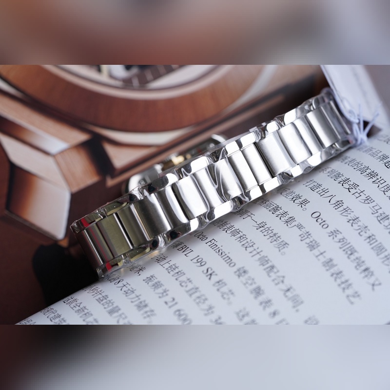 Cartier Tank Anglaise 18K Gold Classic Replica Watch 5-Year Warranty-8