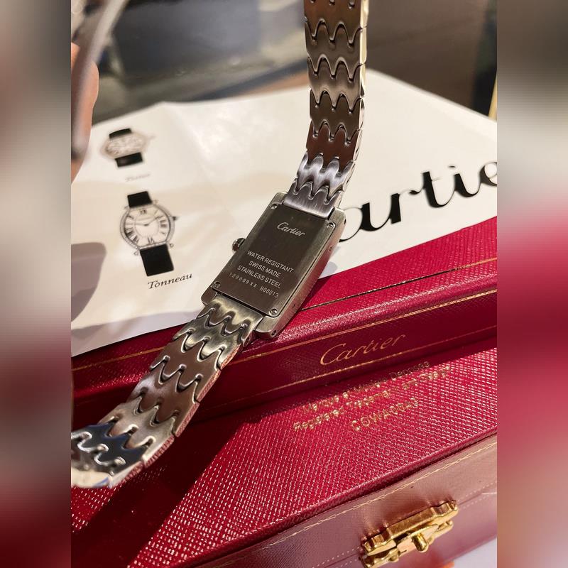 Cartier Tank AmEricaine Mini Diamond Luxury Replica Watch-6