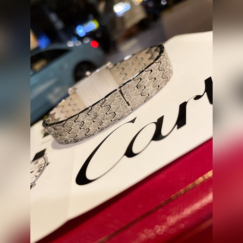 Cartier Tank AmEricaine Mini Diamond Luxury Replica Watch-7