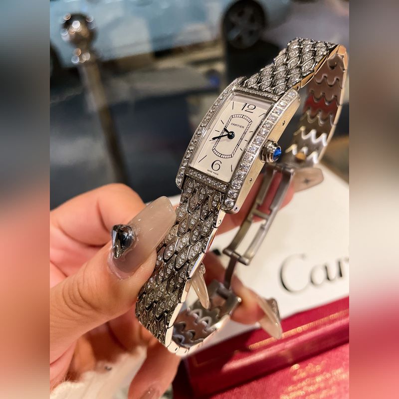 Cartier Tank AmEricaine Mini Diamond Luxury Replica Watch-3