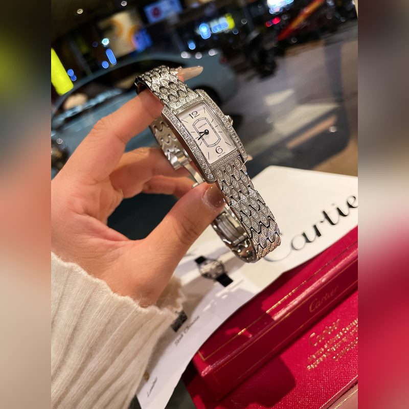 Cartier Tank AmEricaine Mini Diamond Luxury Replica Watch-6