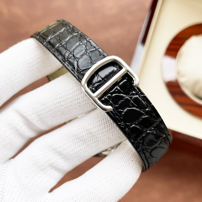 Cartier Ballon Bleu Tourbillon Women's Replica Watch Luxurious Automatic Timepiece-6