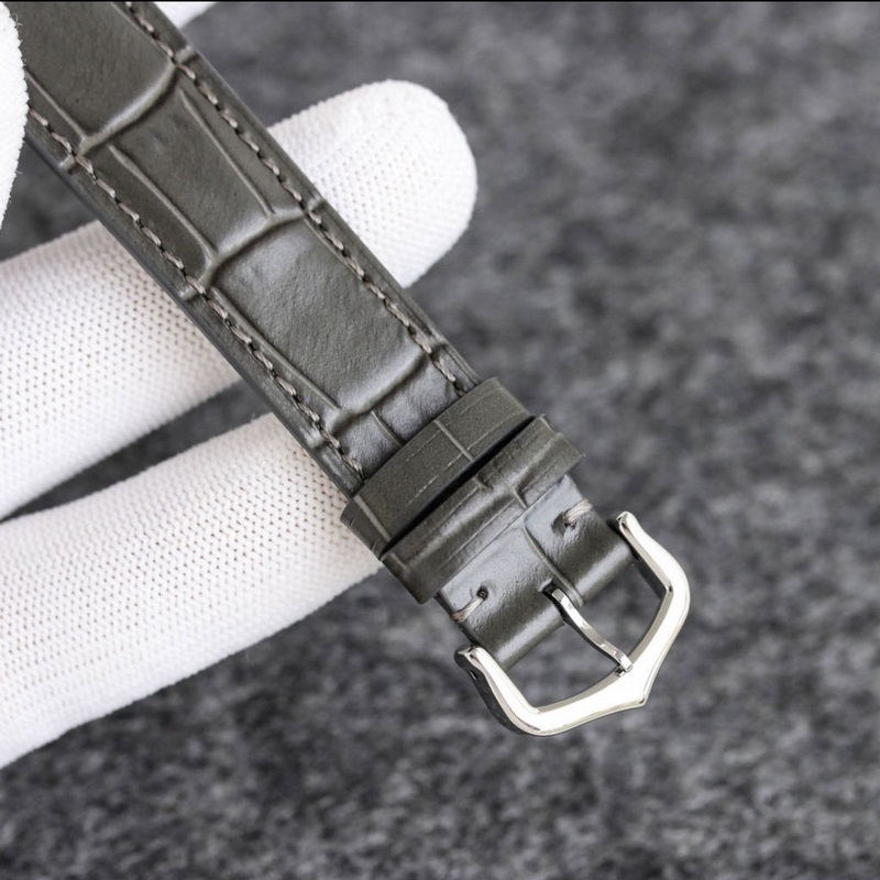 Cartier Santos-Dumont Litchi Leather Strap in Three Sizes Large Medium Small-8