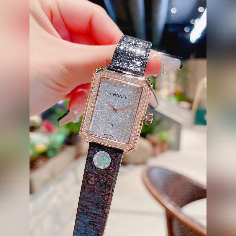 Chanel Boy Friend Moon and Star Diamonds Replica Watch-3