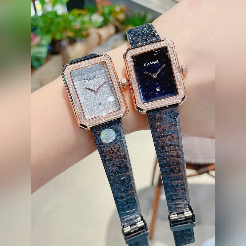 Chanel Boy Friend Moon and Star Diamonds Replica Watch-6