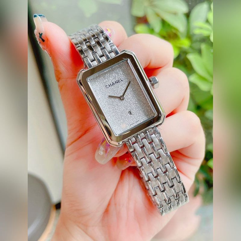 CHANEL BOY FRIEND Moon and Star Luxury Replica Watch-4