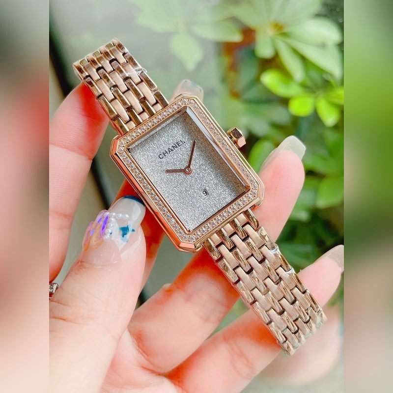 CHANEL BOY FRIEND Moon&Star Replica Watch Quality Timepiece-2