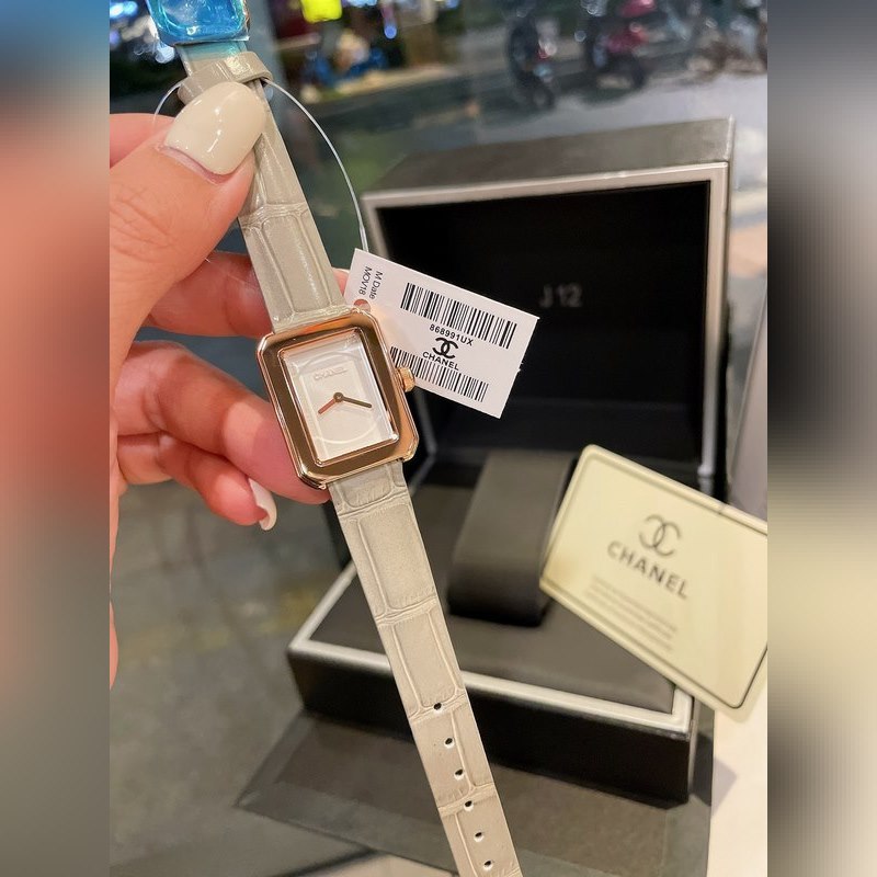 Chanel Boyfriend Small Replica Watch Luxury Design Quality Craftsmanship-3