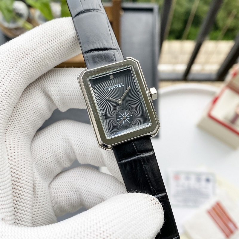 CHANEL BOY FRIEND Women's Replica Watch European Fashion Classic Design-4