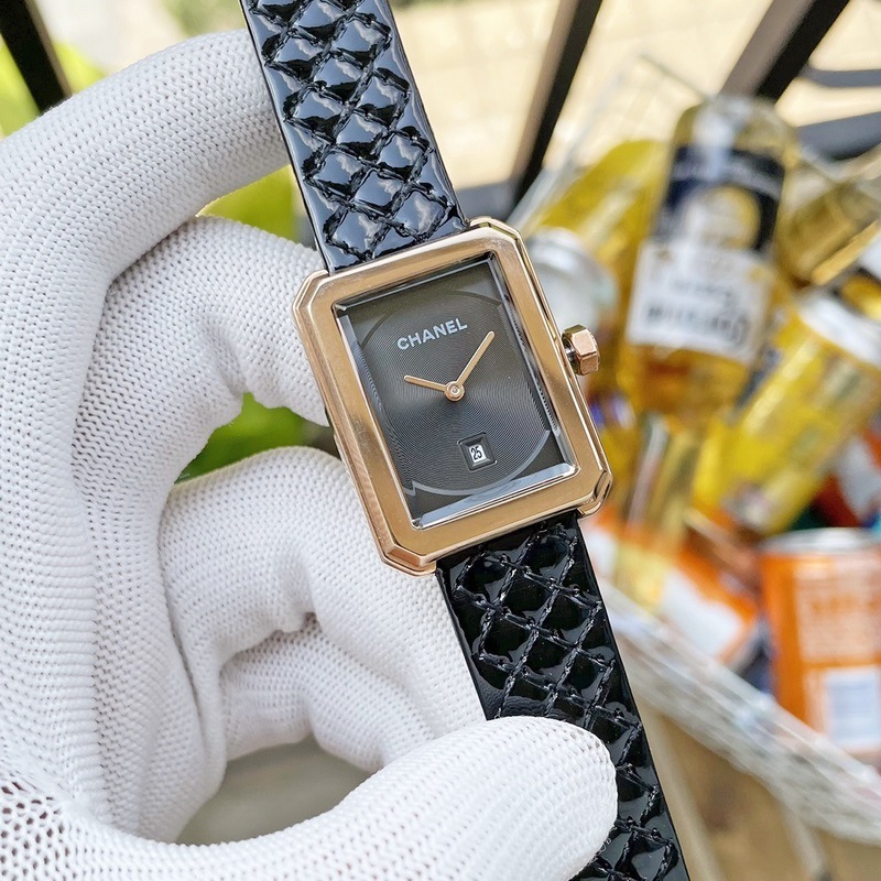 Chanel Boy Friend Ladies Replica Watch Fashionable British Style-4