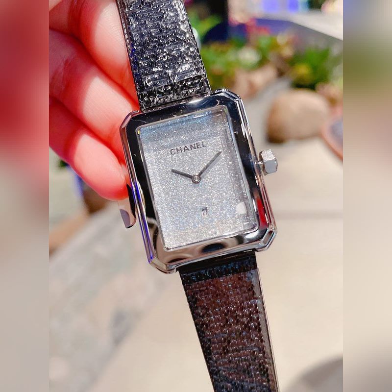 CHANEL BOY FRIEND Moon&Star WristReplica Watch Elegant Timepiece-3