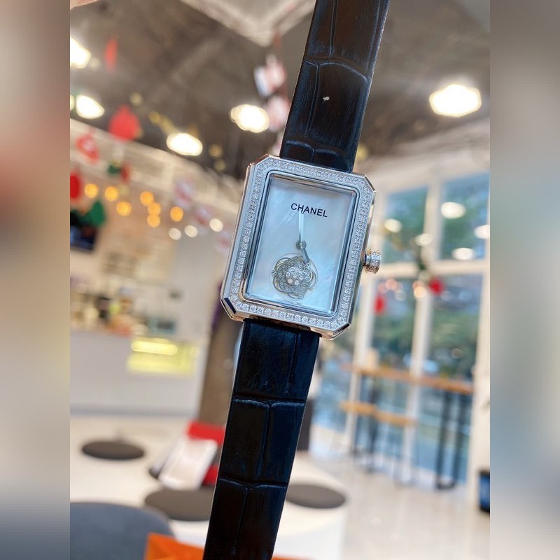 CHANEL Boy Friend Series Replica Watch Luxury Timepiece Excellence-2