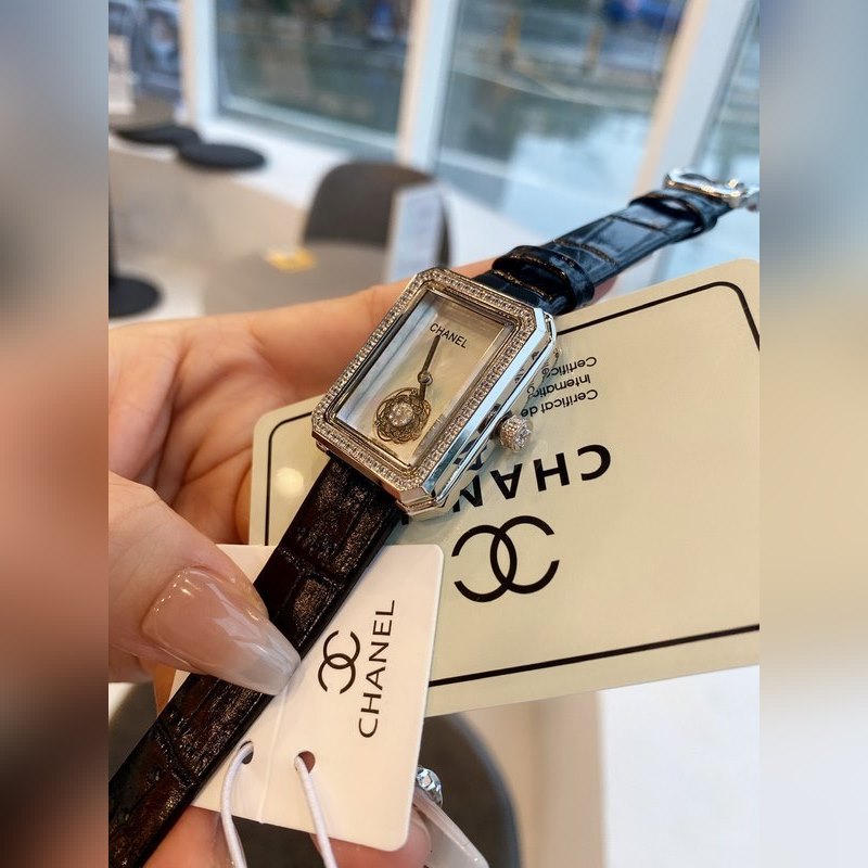 CHANEL Boy Friend Series Replica Watch Luxury Timepiece Excellence-4