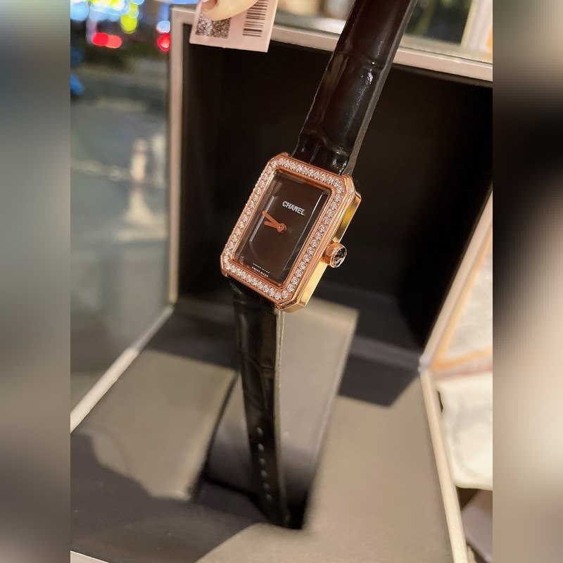 Chanel Boyfriend Small Replica Watch Elegant Design and Quality Craftsmanship-6