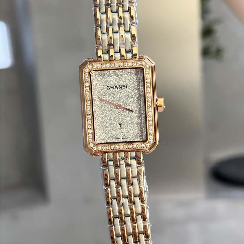 Chanel Boy Friend 2022 Collection Quality Timepieces of Sun Moon and Stars-4