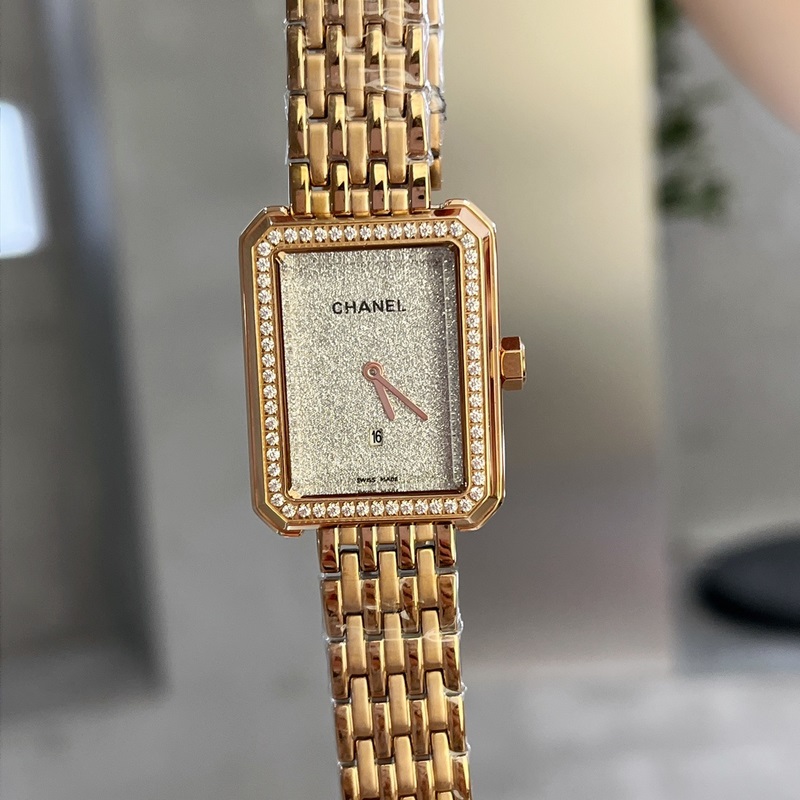 Chanel Boy Friend 2022 Collection Quality Timepieces of Sun Moon and Stars-5