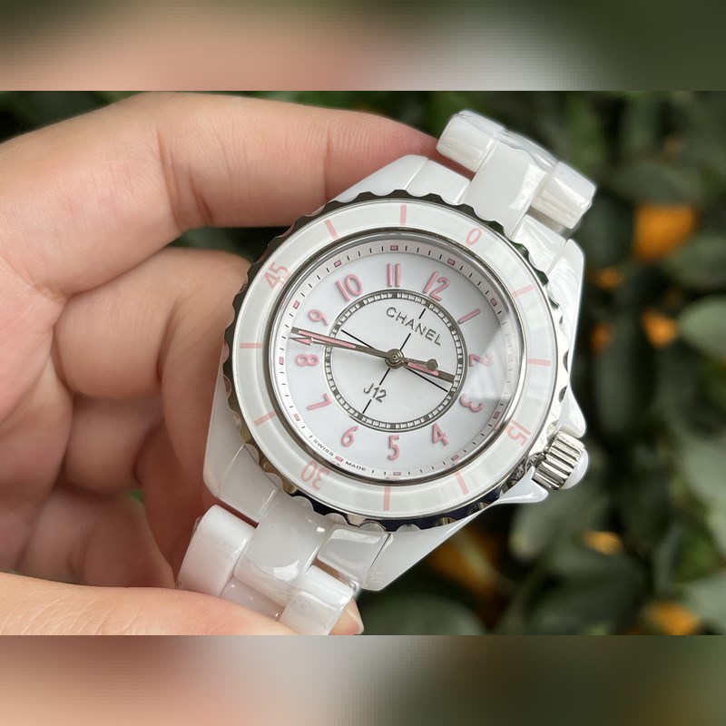 CHANEL J12 Pink Quartz Replica Watch with Heart Design-3
