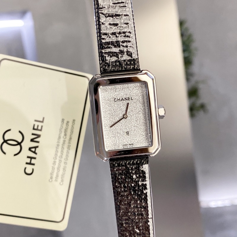 Chanel Boy Friend Collection 2022 Celestial Elegance-2