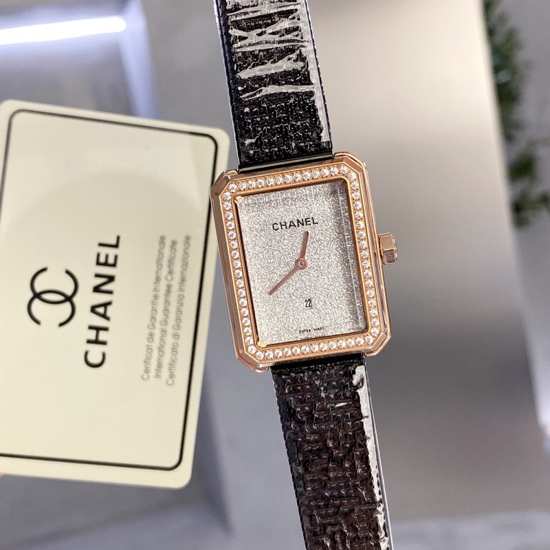 Chanel Boy Friend Collection 2022 Celestial Elegance-5