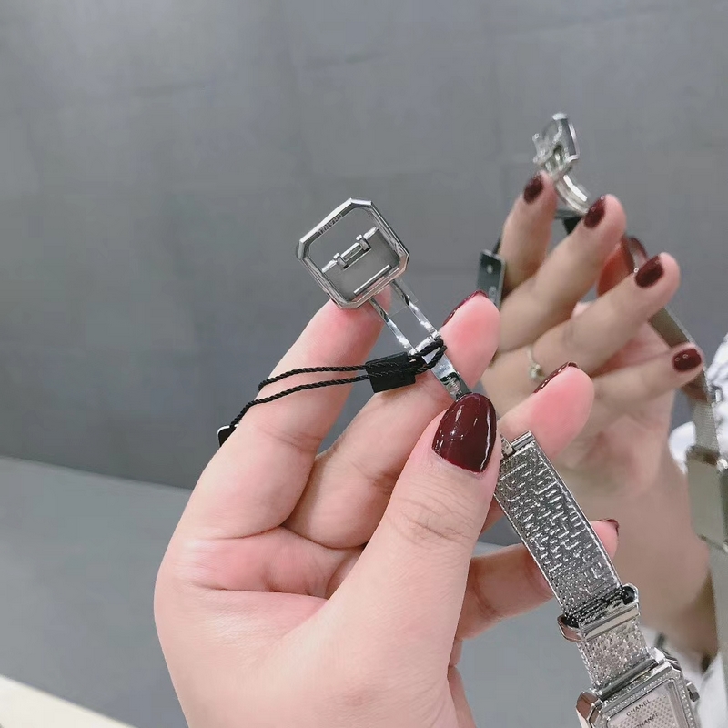 Chanel Boy Friend EED Replica Watch Playful Lines and Quality Design-8